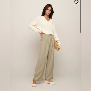 Reformation Mason Cropped Pant in Light Khaki